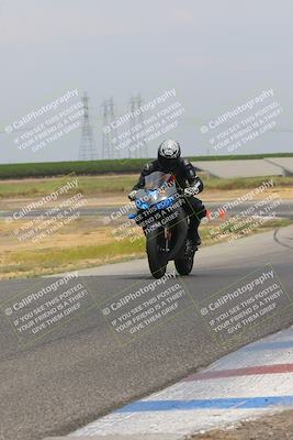 media/Jul-23-2023-TrackDaz (Sun) [[5bdcf0335d]]/Group A/Wheelie Bump (2pm)/